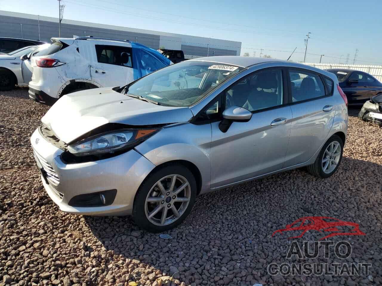 FORD FIESTA 2019 - 3FADP4EJ8KM137103