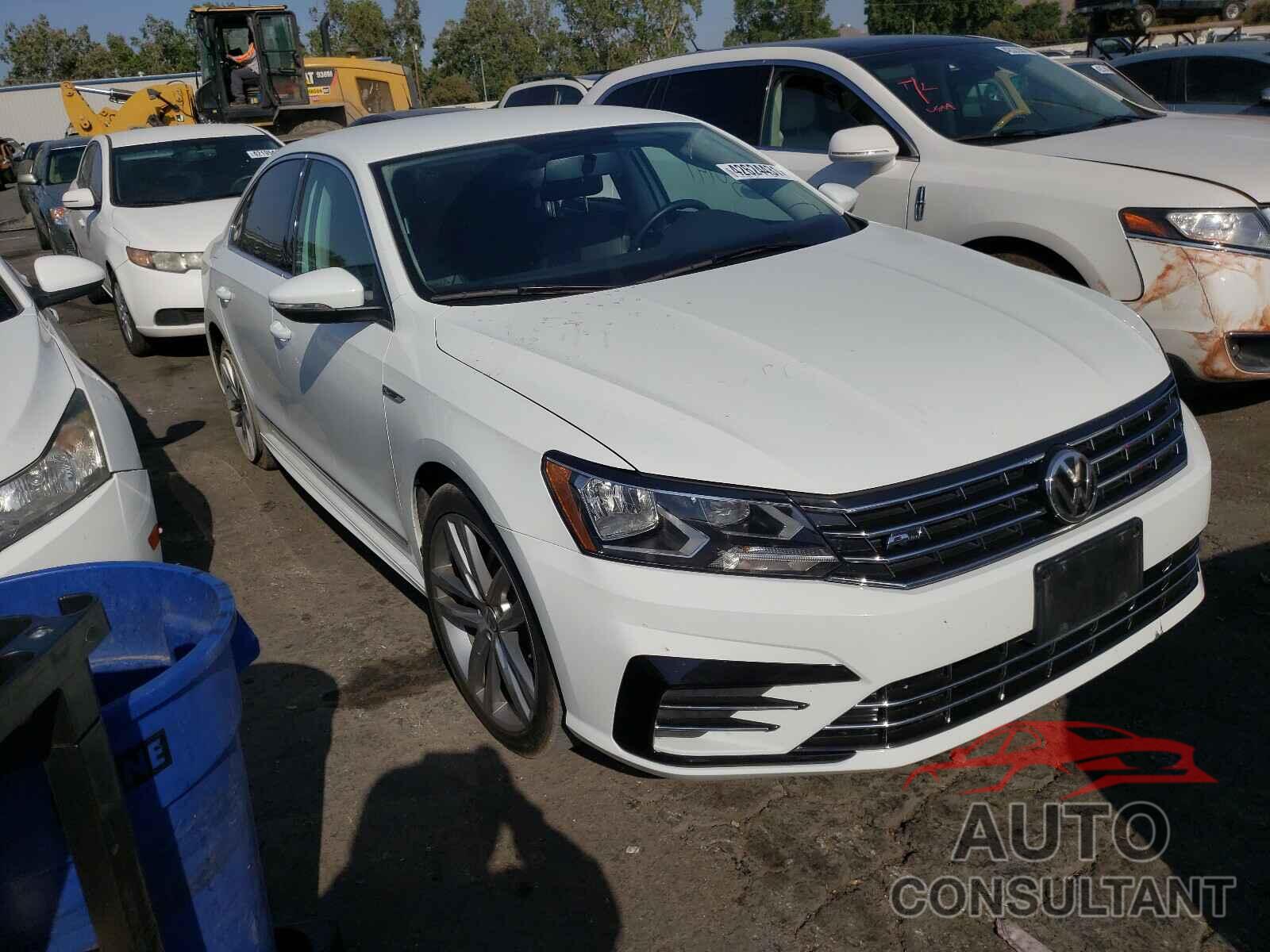VOLKSWAGEN PASSAT 2017 - 1VWDT7A35HC011254