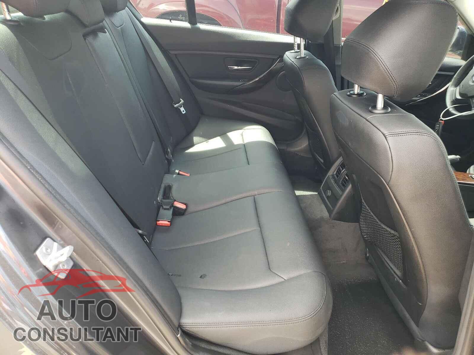 BMW 3 SERIES 2016 - WBA8E5G52GNU20145