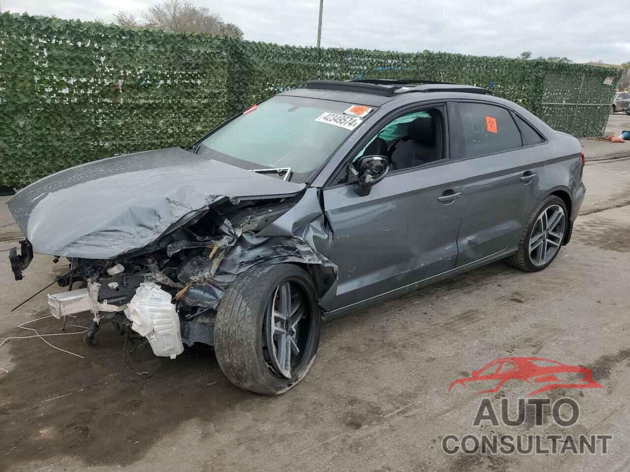 AUDI A3 2020 - WAUAUGFF9LA055183