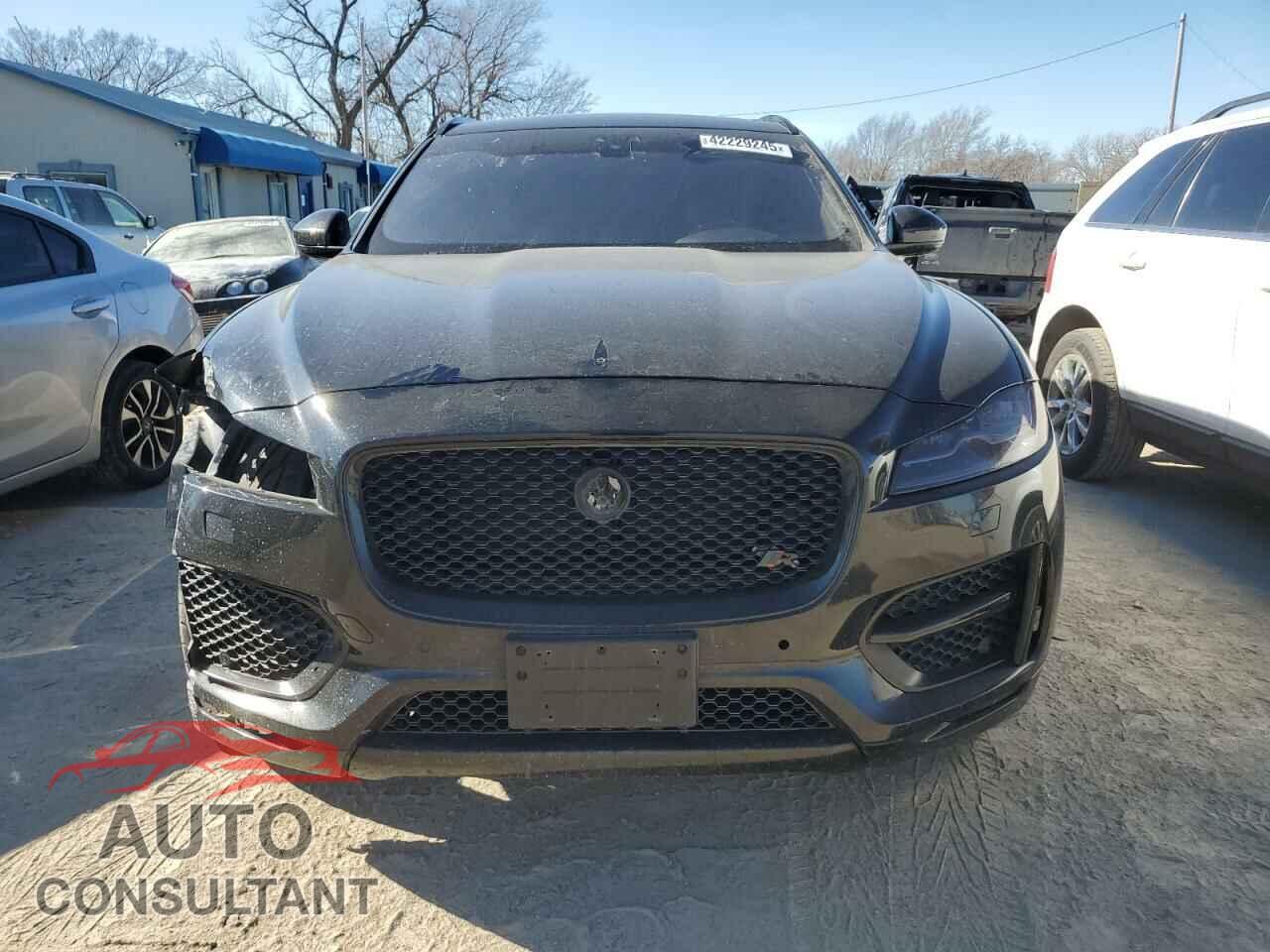 JAGUAR F-PACE 2018 - SADCL2FX3JA290397