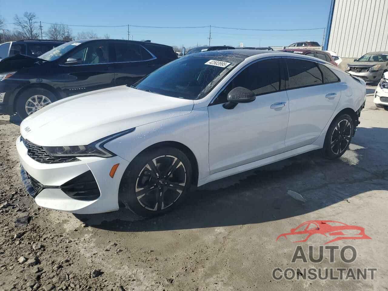 KIA K5 2022 - 5XXG64J23NG118375