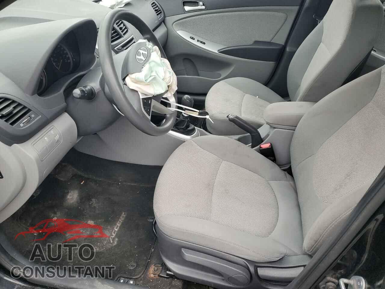 HYUNDAI ACCENT 2013 - KMHCT4AE4DU282790