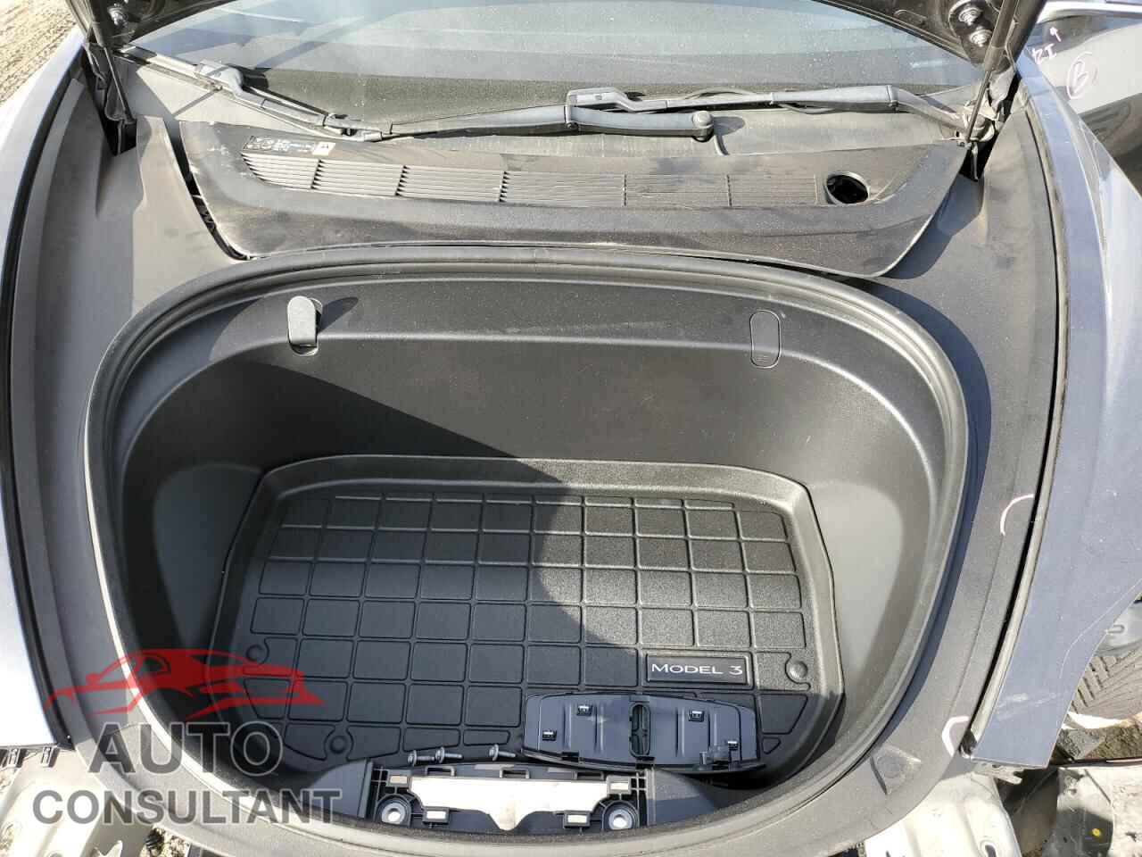 TESLA MODEL 3 2018 - 5YJ3E1EA1JF034621