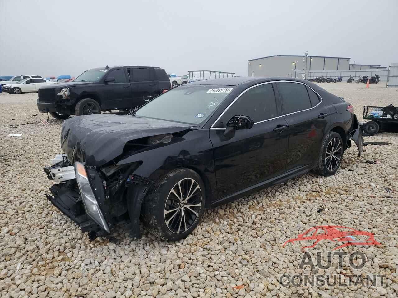 TOYOTA CAMRY 2018 - JTNB11HK9J3013956