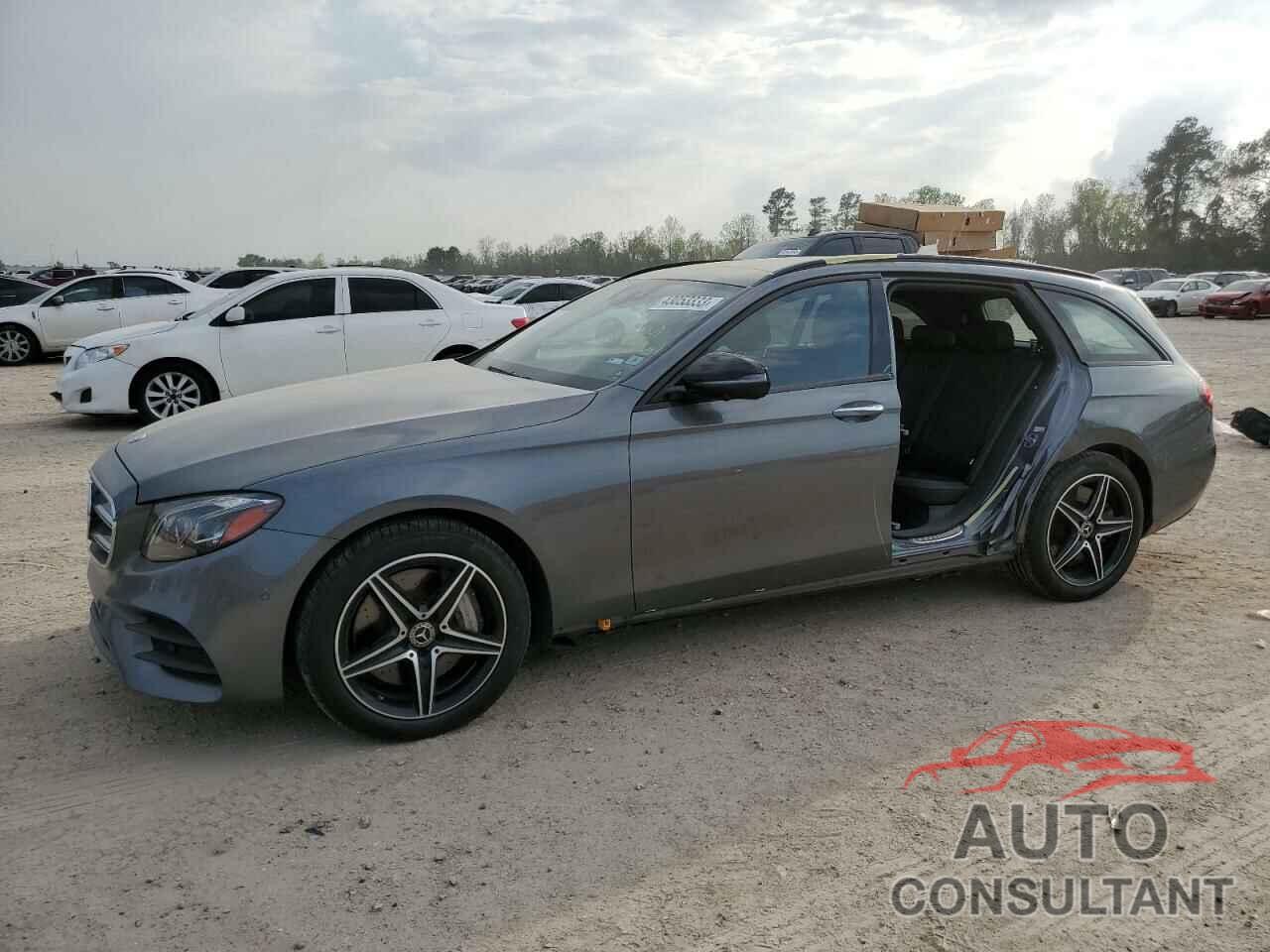 2019 E-CLASS MERCEDES-BENZ