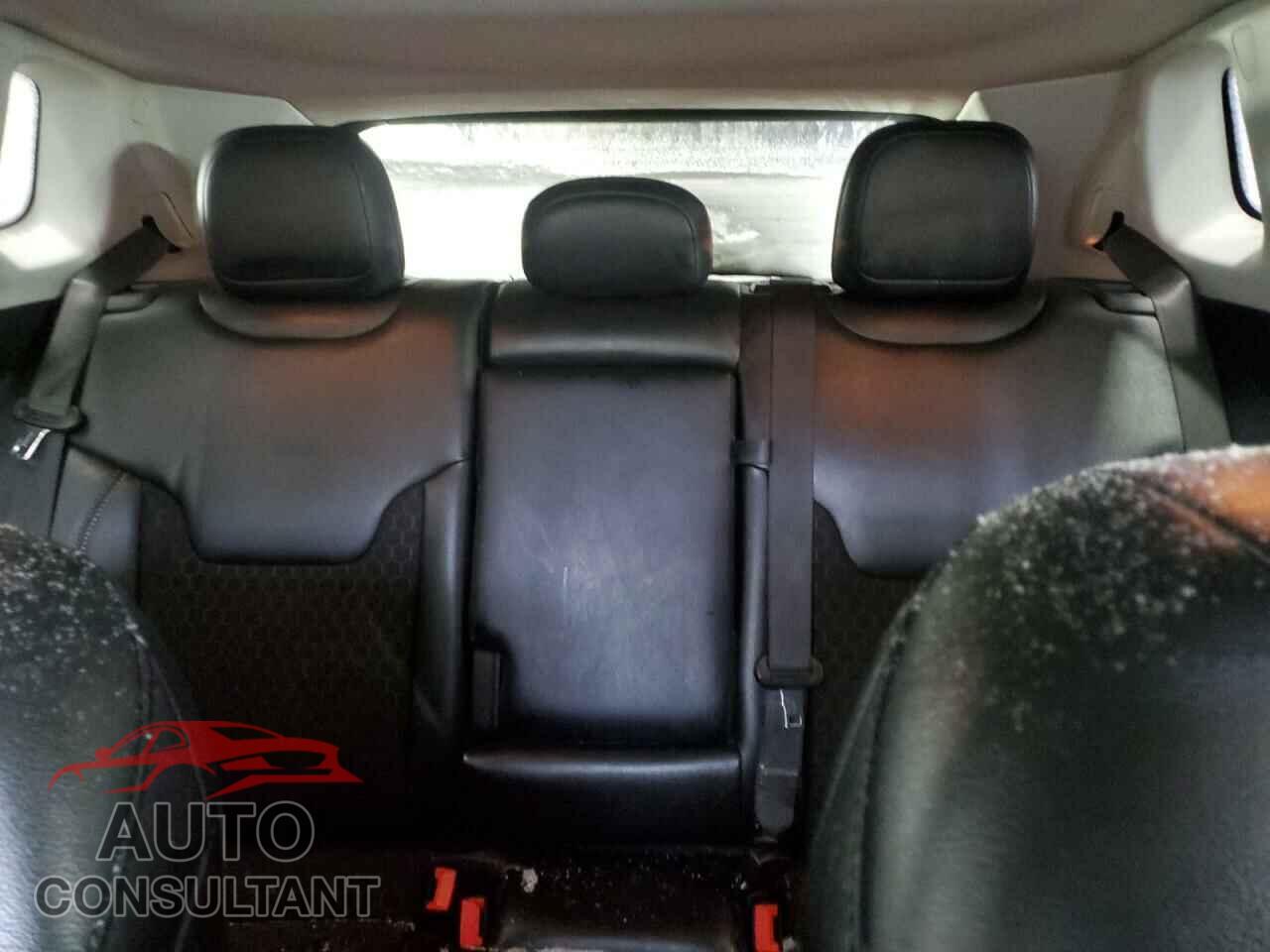 JEEP COMPASS 2020 - 3C4NJDBB6LT255526