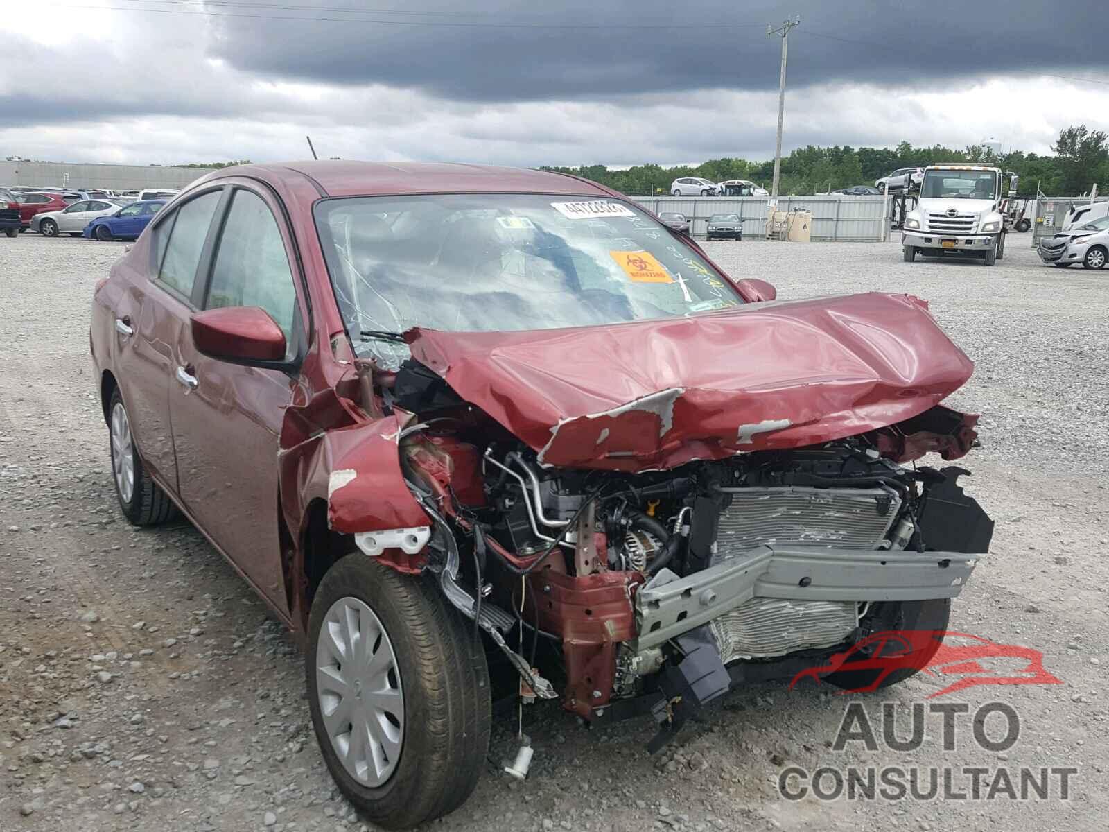 NISSAN VERSA 2018 - 3N1CN7AP8JL884702