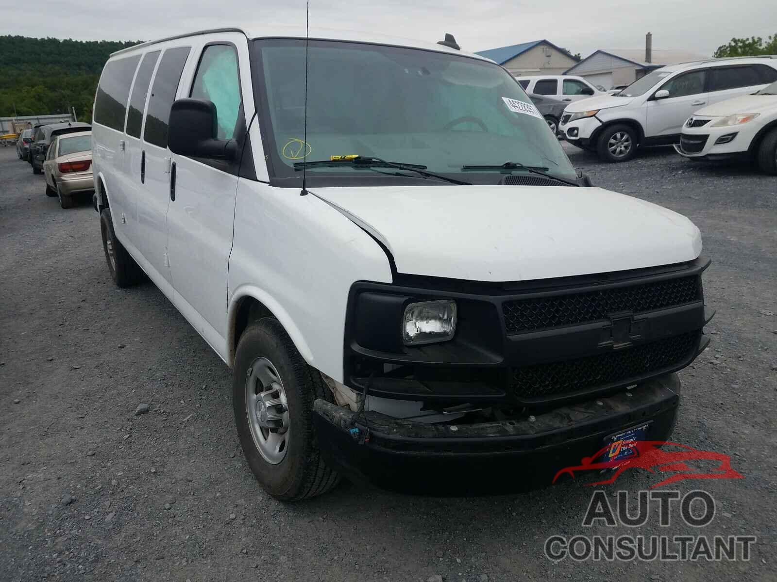 CHEVROLET EXPRESS 2017 - 1GAZGNFG8H1183912