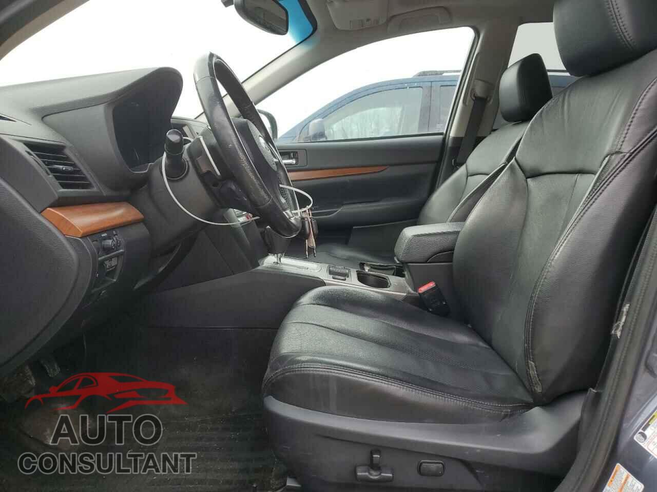 SUBARU OUTBACK 2014 - 4S4BRBLC4E3256319