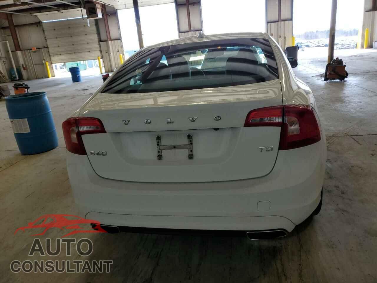 VOLVO S60 2016 - YV126MFK9G2410120
