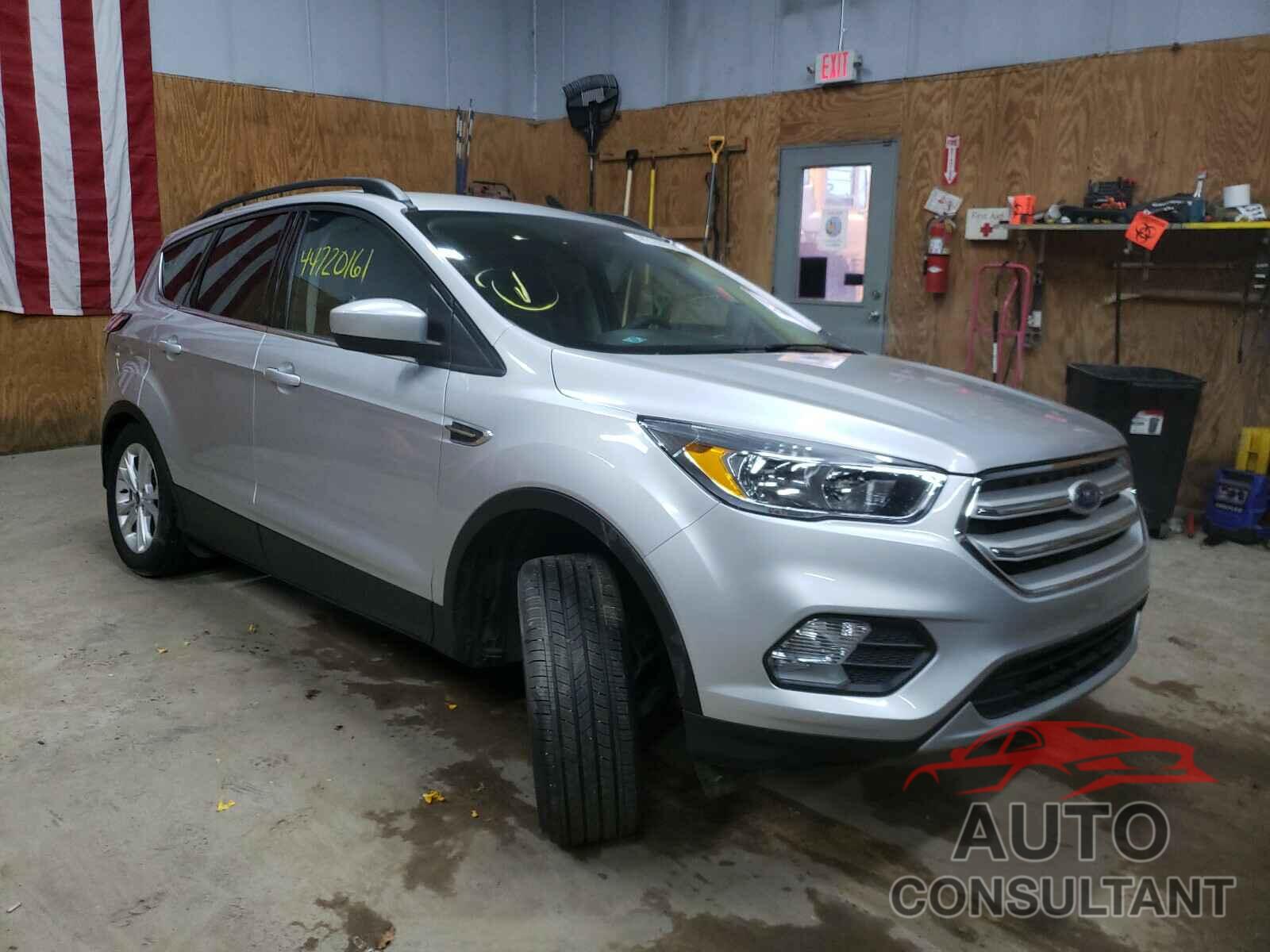 FORD ESCAPE 2018 - 1FMCU9GD7JUC94727