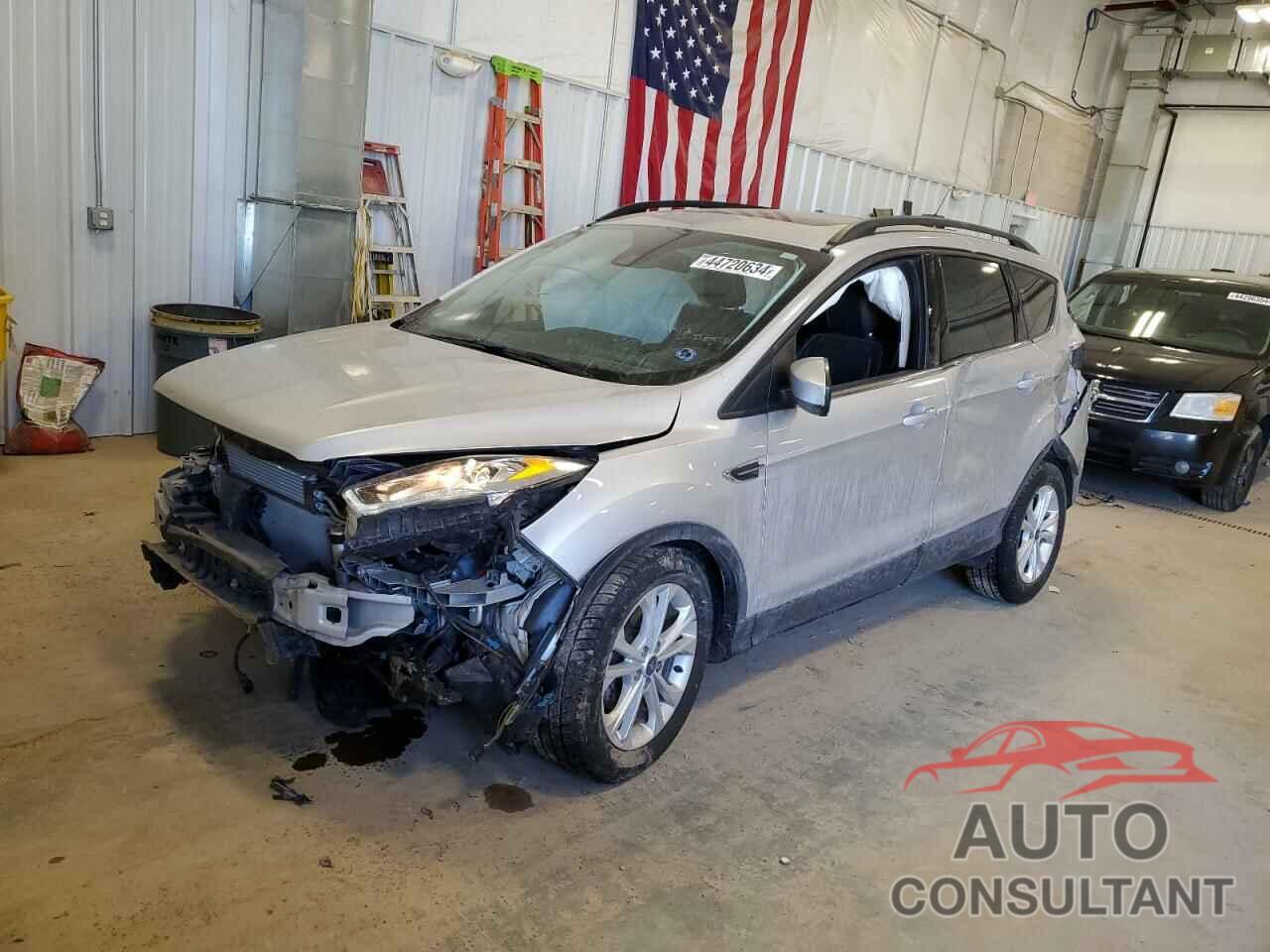 FORD ESCAPE 2018 - 1FMCU0HD0JUD26900