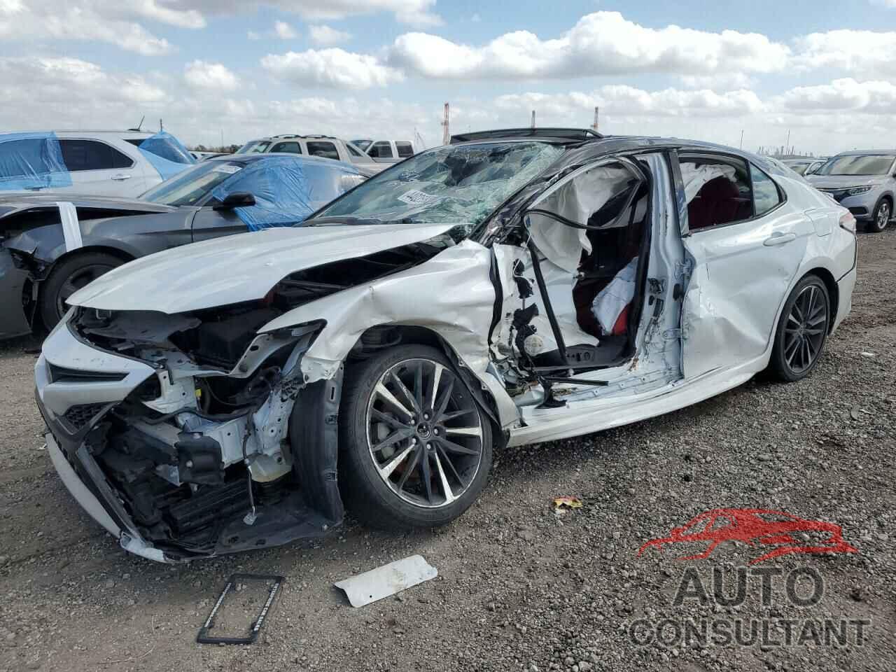 TOYOTA CAMRY 2019 - 4T1B61HK5KU258315