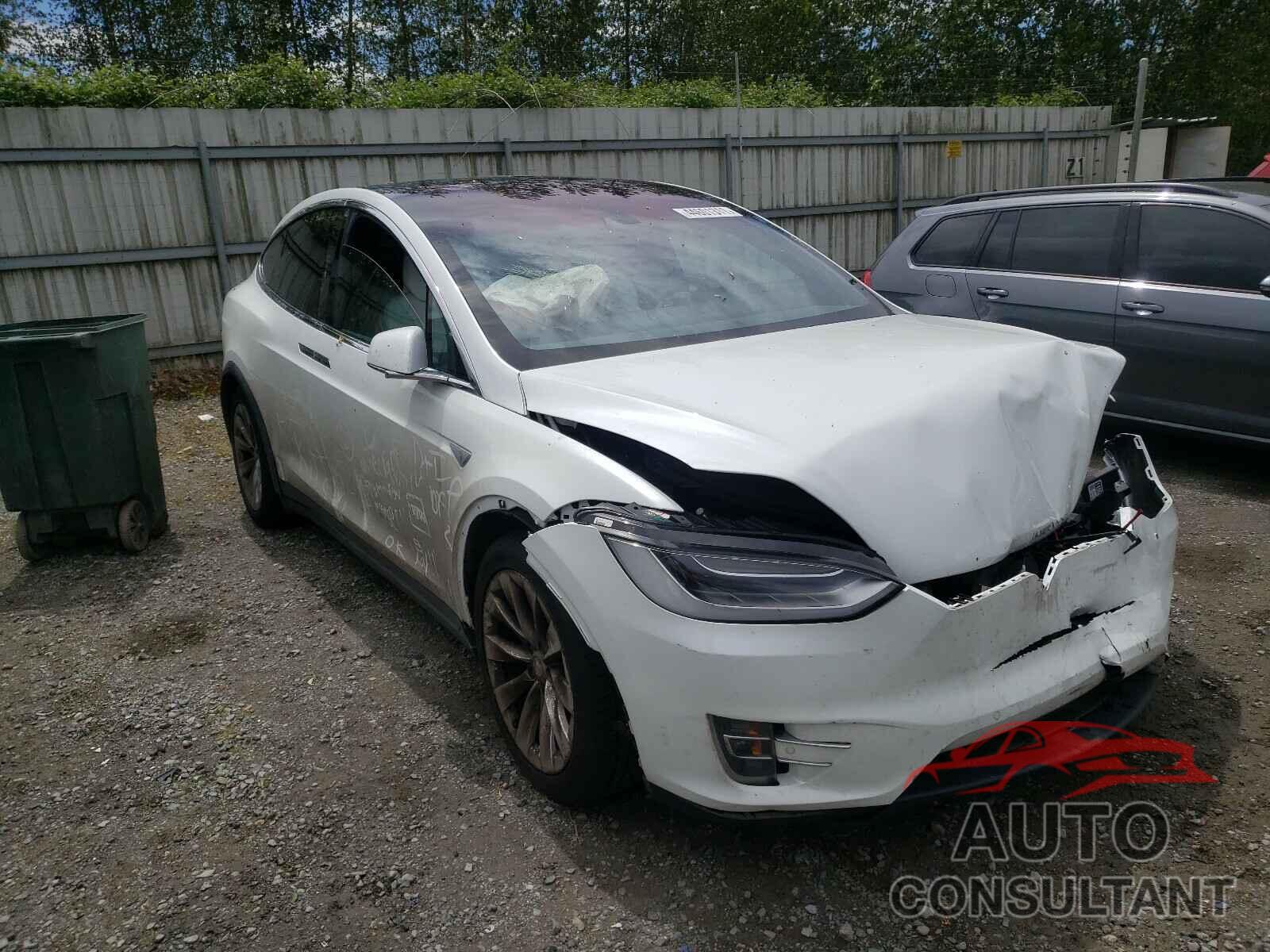 TESLA MODEL X 2016 - 5YJXCBE27GF017532