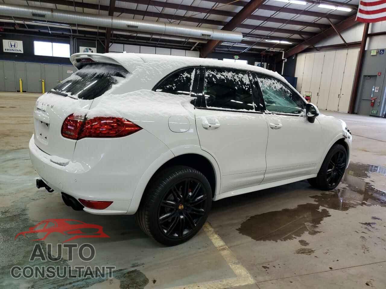 PORSCHE CAYENNE 2013 - WP1AC2A2XDLA90090