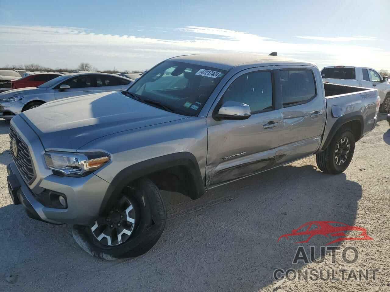 TOYOTA TACOMA 2020 - 5TFCZ5AN4LX223812