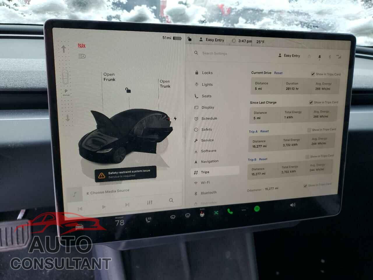 TESLA MODEL 3 2024 - 5YJ3E1EA4RF740140