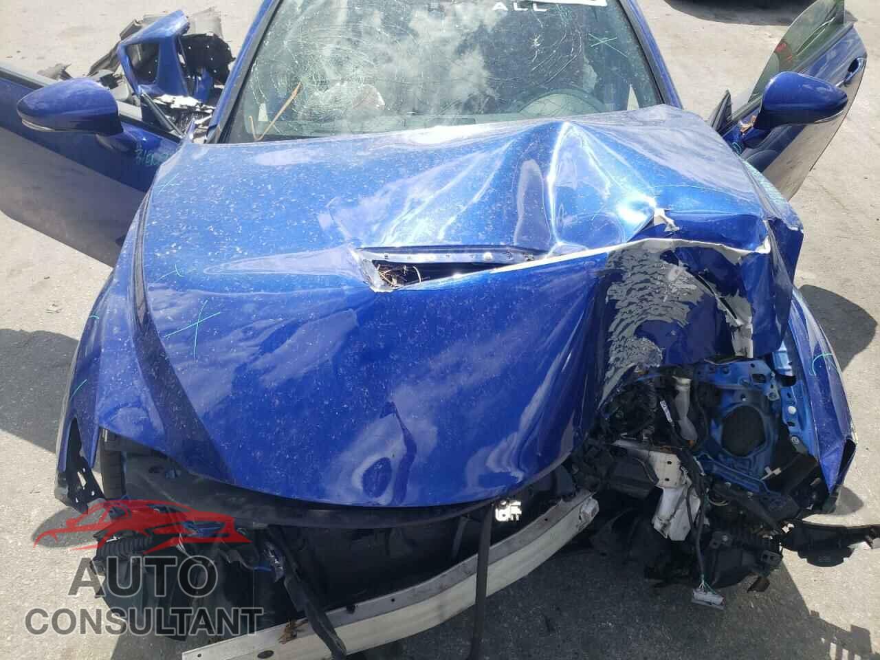 LEXUS RC 2017 - JTHHP5BC6H5005977