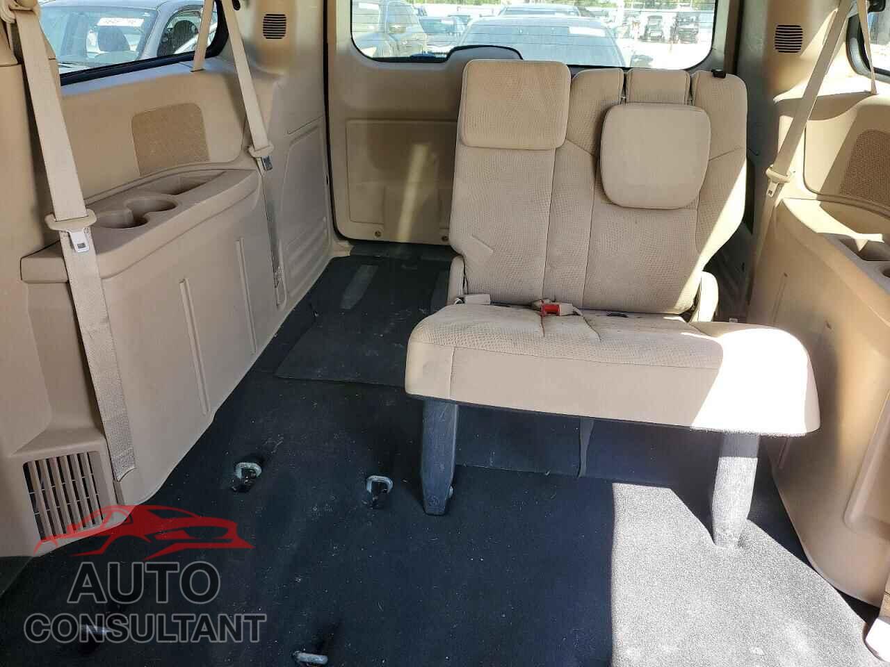 DODGE CARAVAN 2015 - 2C4RDGBG9FR524406