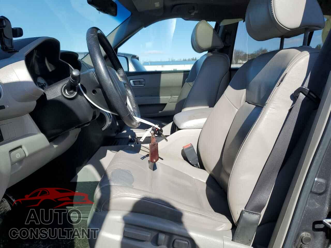 HONDA PILOT 2010 - 5FNYF4H68AB006861