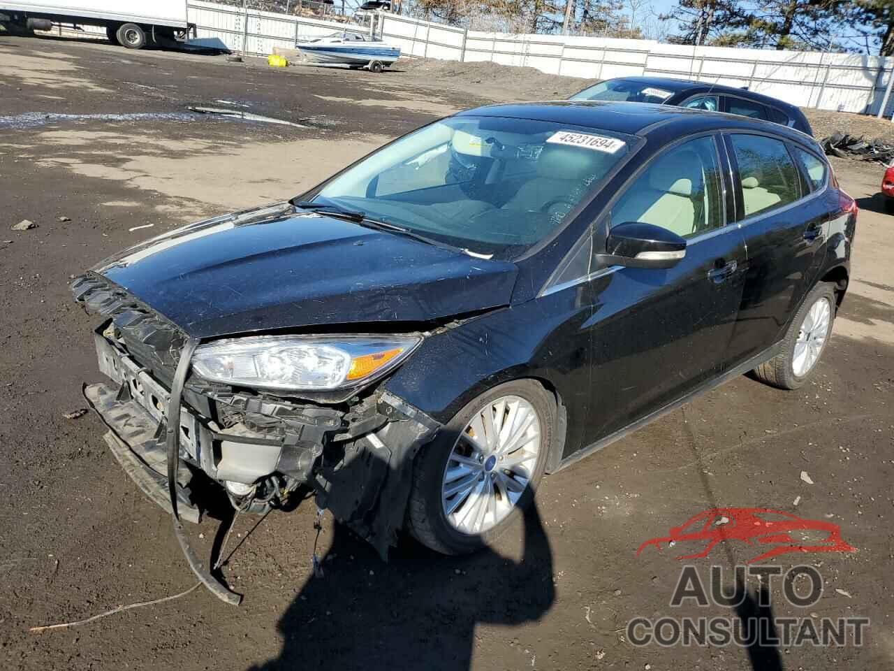 FORD FOCUS 2018 - 1FADP3N20JL279450