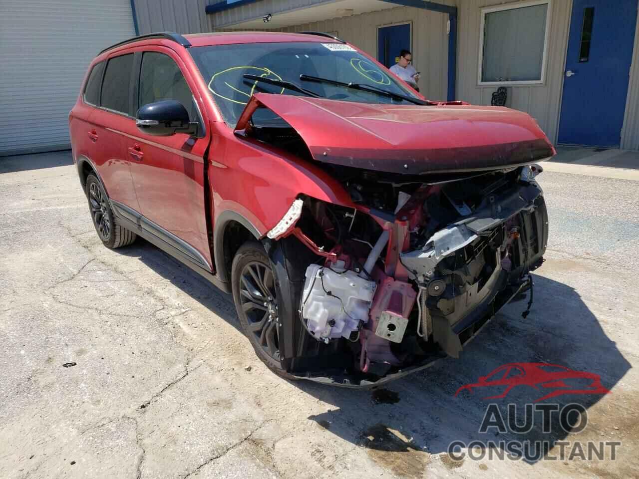 MITSUBISHI OUTLANDER 2018 - JA4AZ3A38JZ032660
