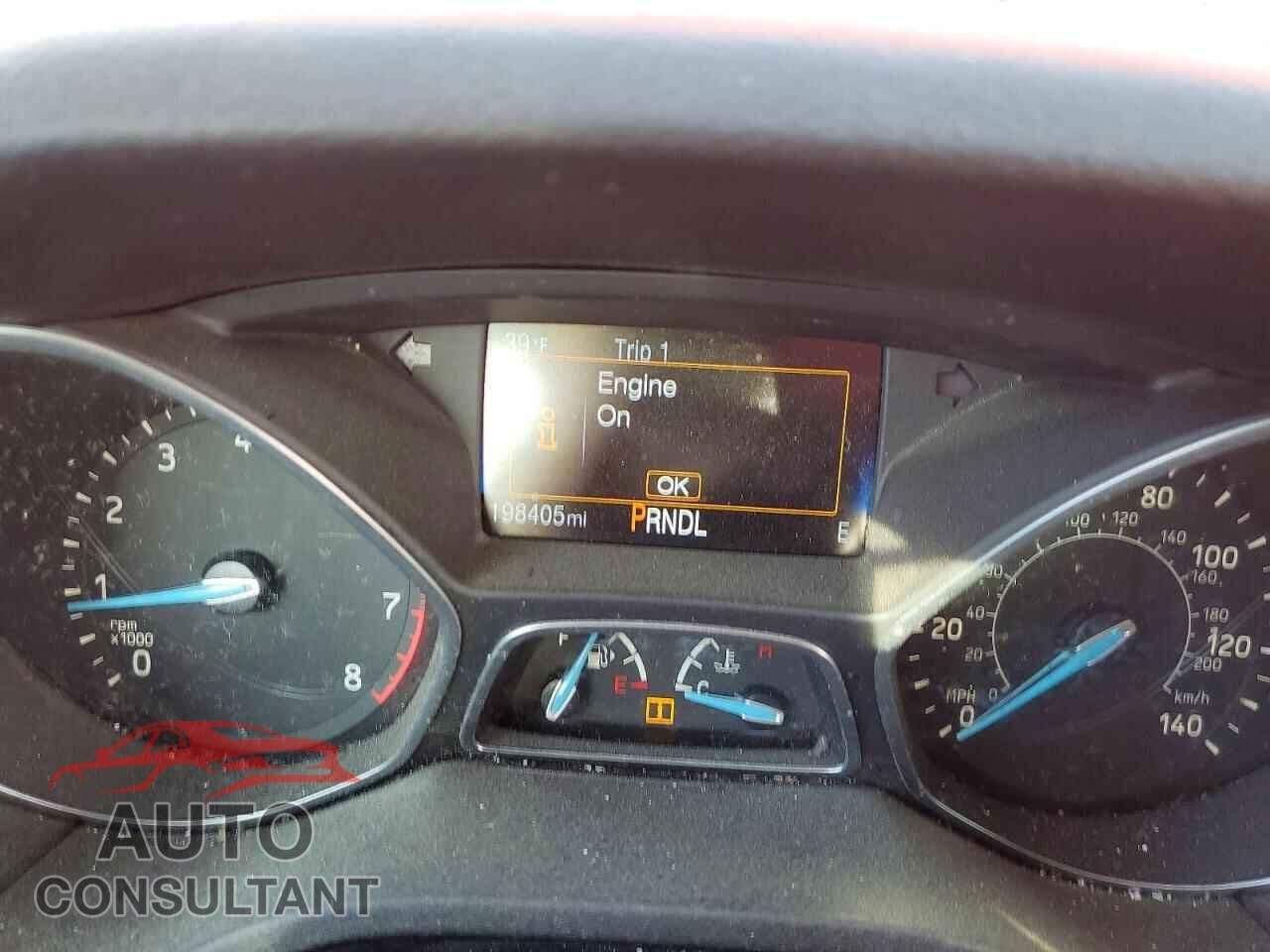 FORD FOCUS 2016 - 1FADP3F2XGL285926