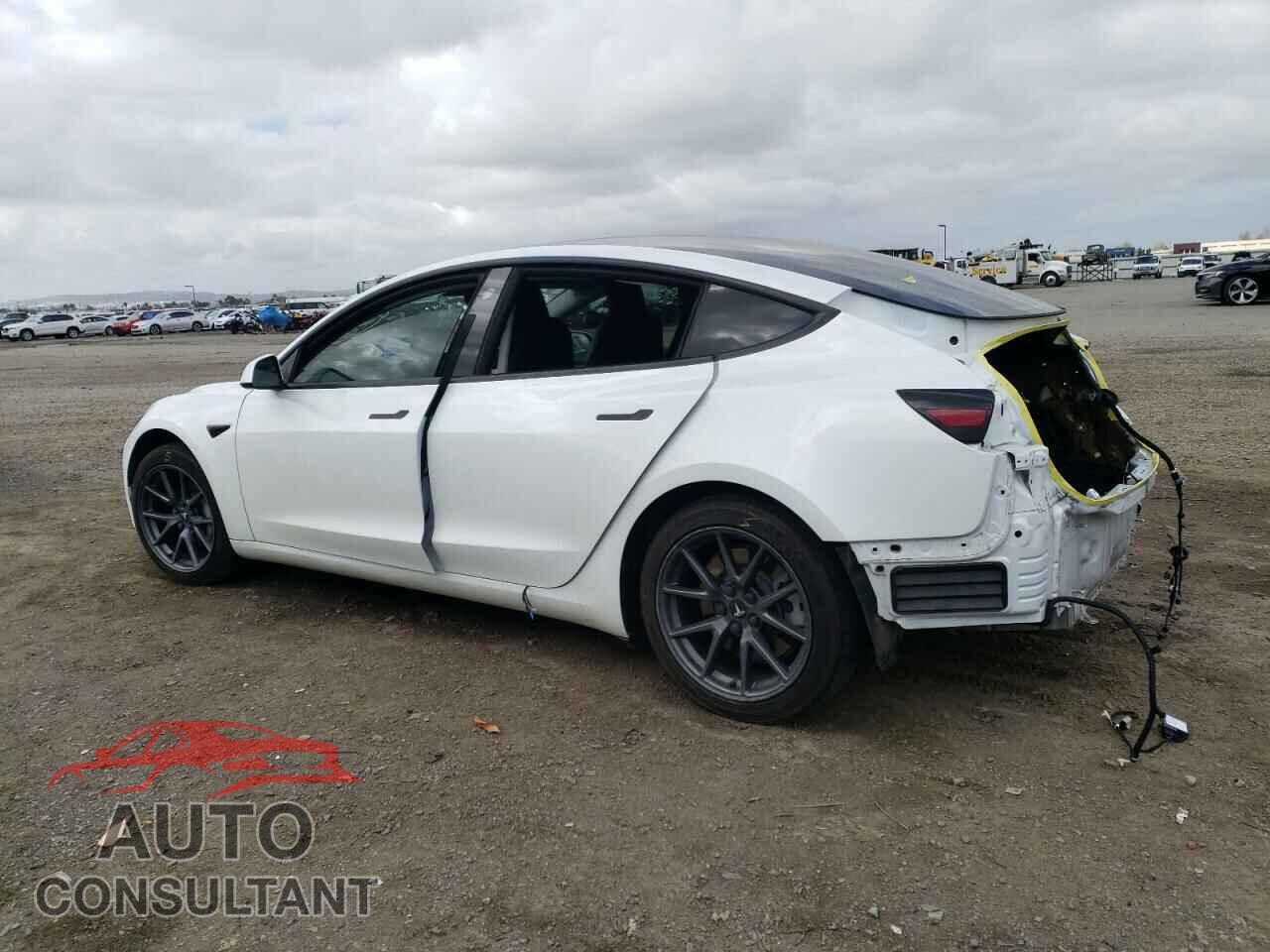 TESLA MODEL 3 2022 - 5YJ3E1EAXNF126056