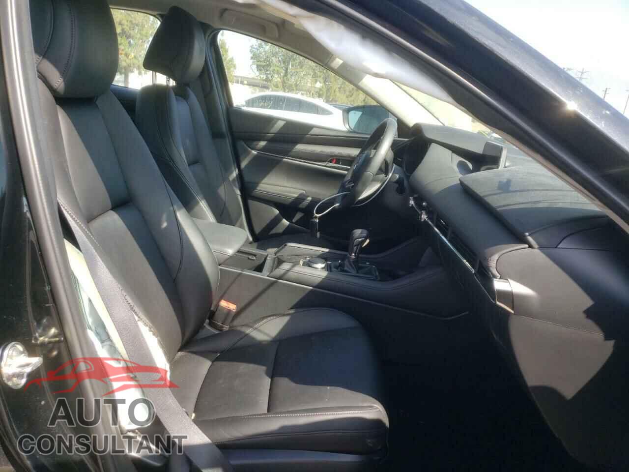 MAZDA 3 2021 - JM1BPACL2M1300462