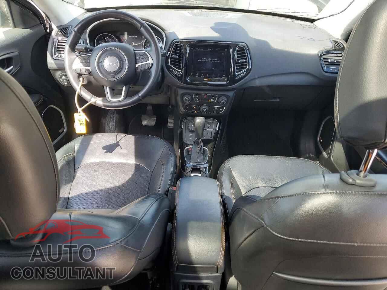 JEEP COMPASS 2017 - 3C4NJDCB0HT631062