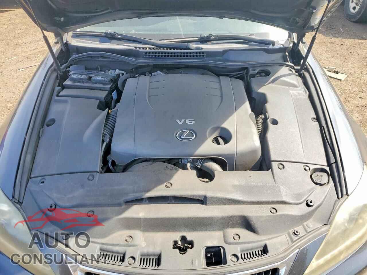 LEXUS IS 2011 - JTHCF5C28B5047352