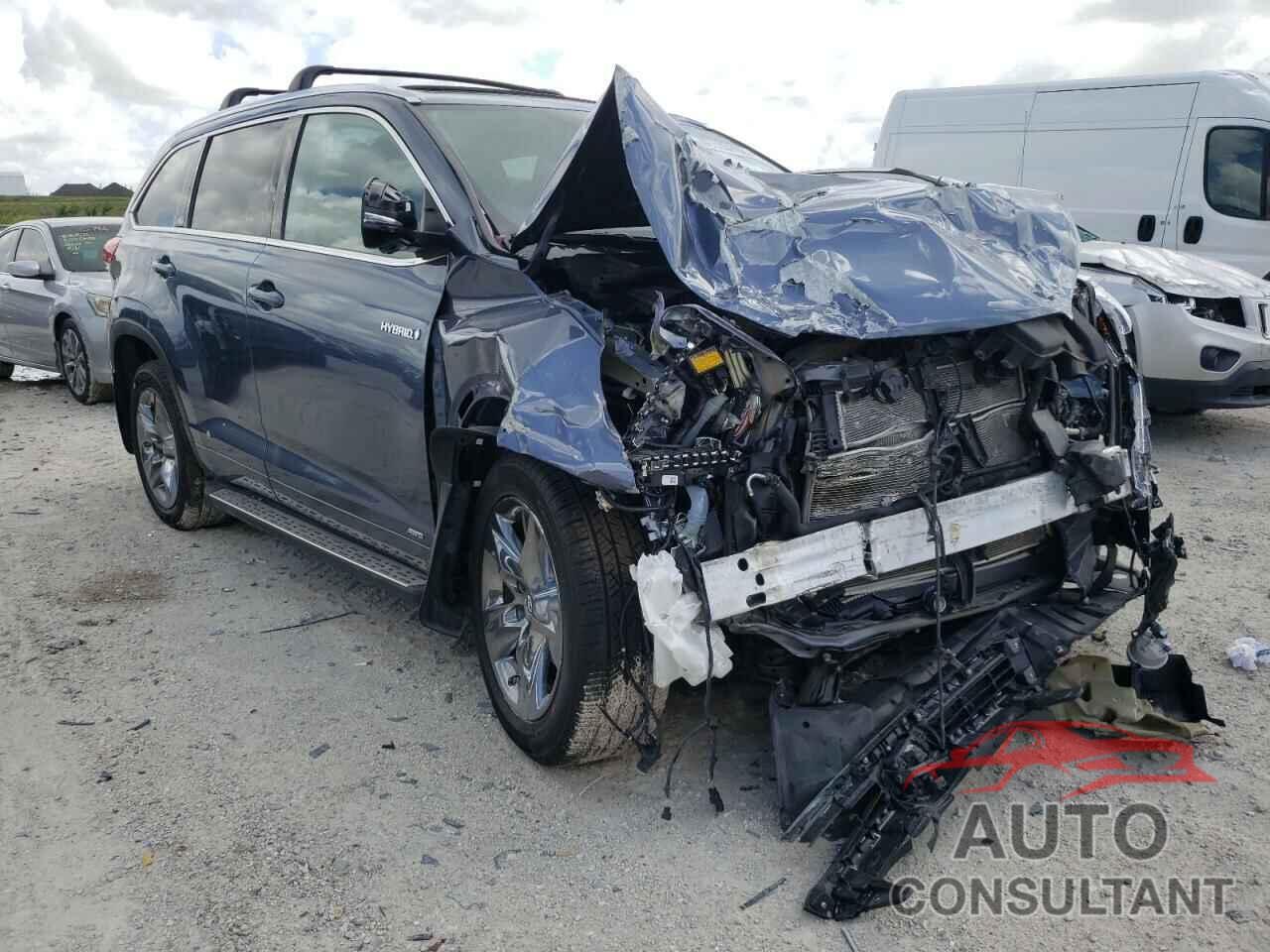TOYOTA HIGHLANDER 2018 - 5TDDGRFH1JS046143