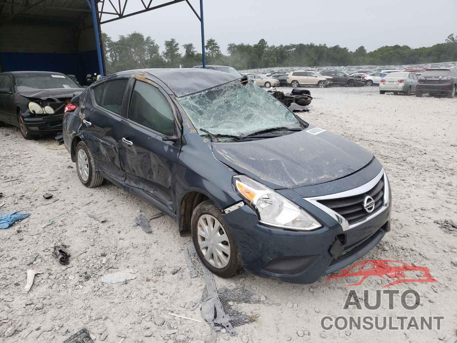 NISSAN VERSA 2017 - 3N1CN7AP0HL902443