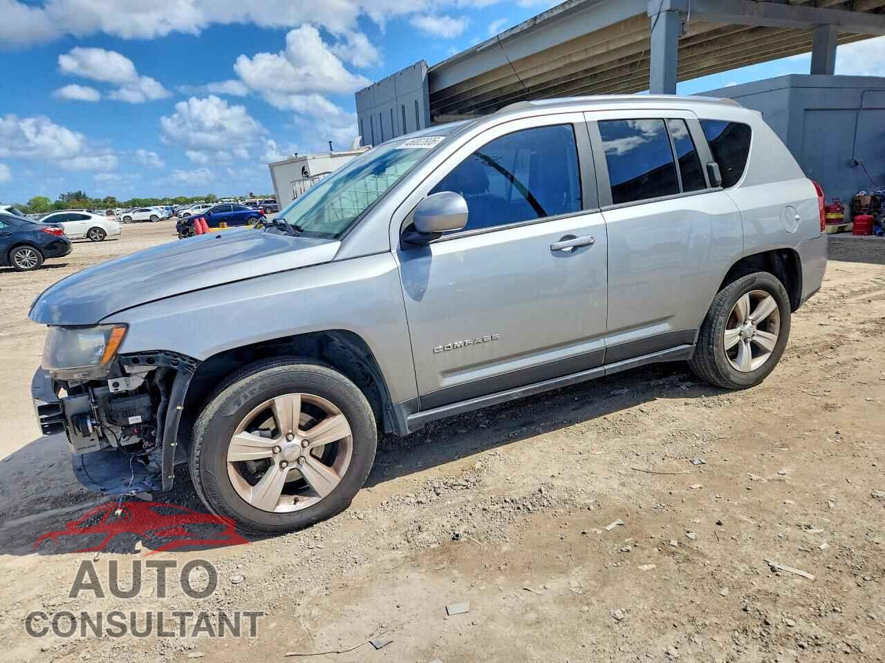 JEEP COMPASS 2015 - 1C4NJCEA2FD110717