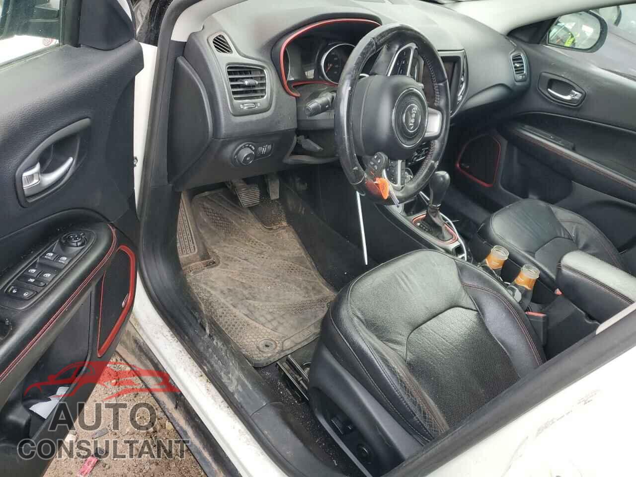 JEEP COMPASS 2017 - 3C4NJDDB7HT632157