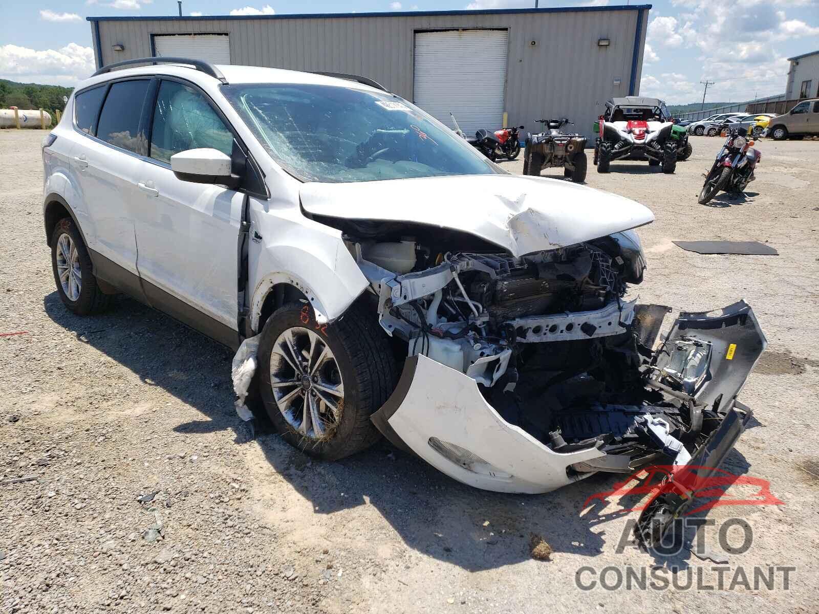 FORD ESCAPE 2018 - 1FMCU0GD9JUA25334
