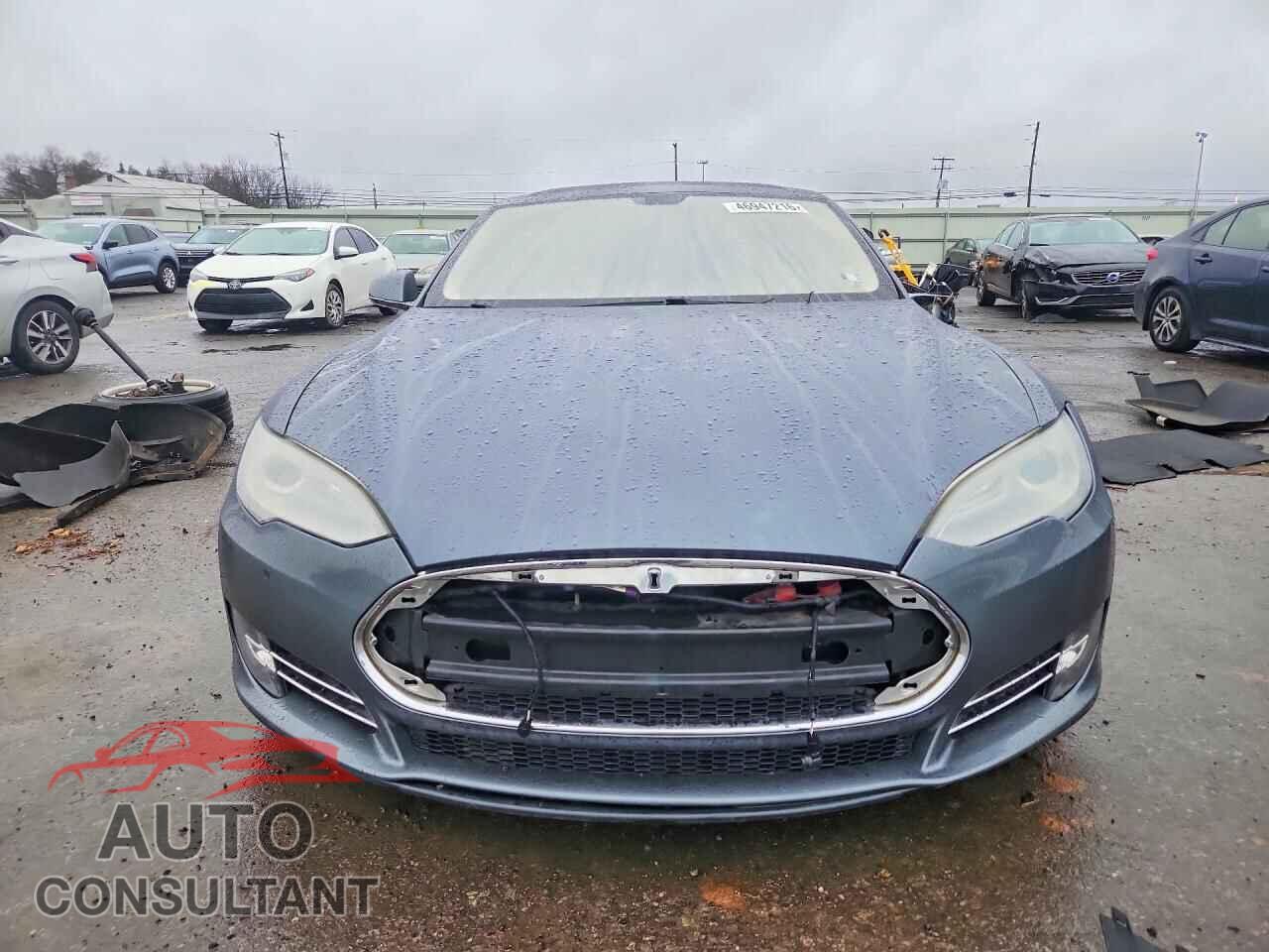 TESLA MODEL S 2013 - 5YJSA1CN4DFP20802