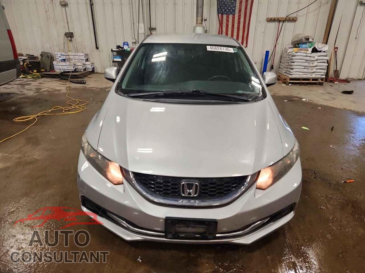 HONDA CIVIC 2013 - 2HGFB2F51DH591820