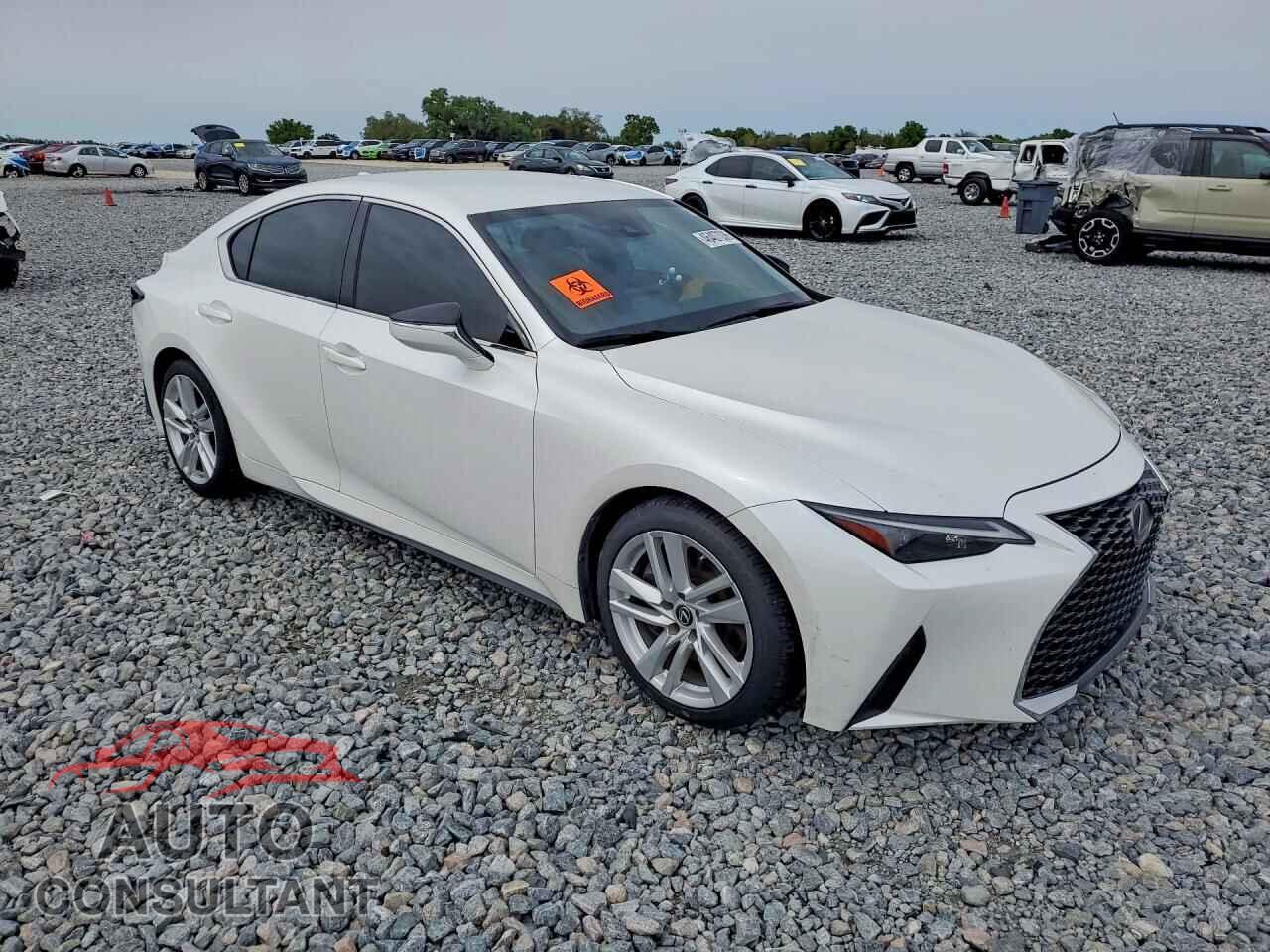 LEXUS IS 2021 - JTHAA1D26M5113493