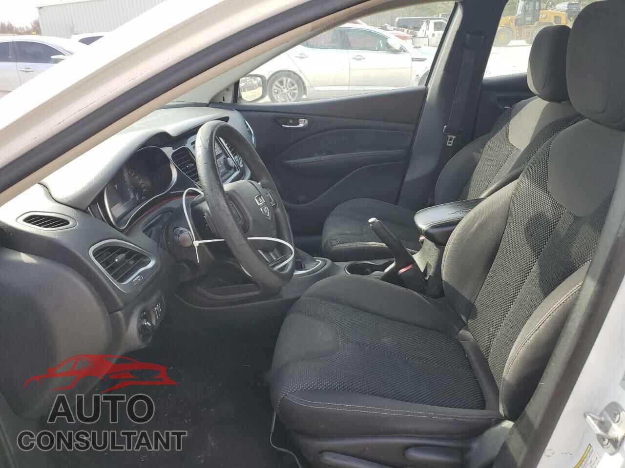 DODGE DART 2015 - 1C3CDFBB5FD200025