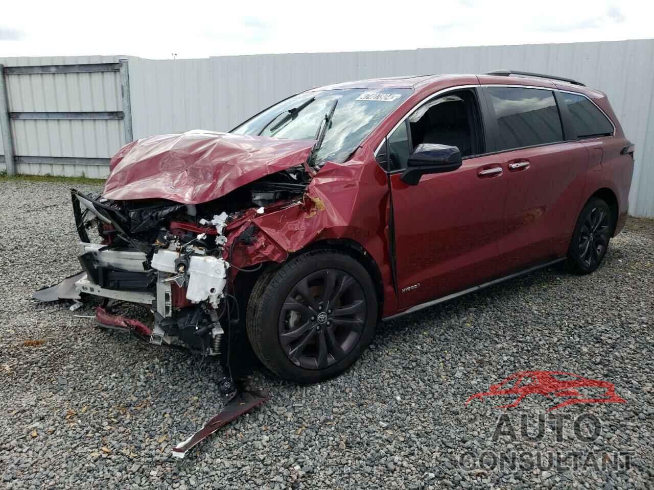 TOYOTA SIENNA 2021 - 5TDXRKEC7MS008876