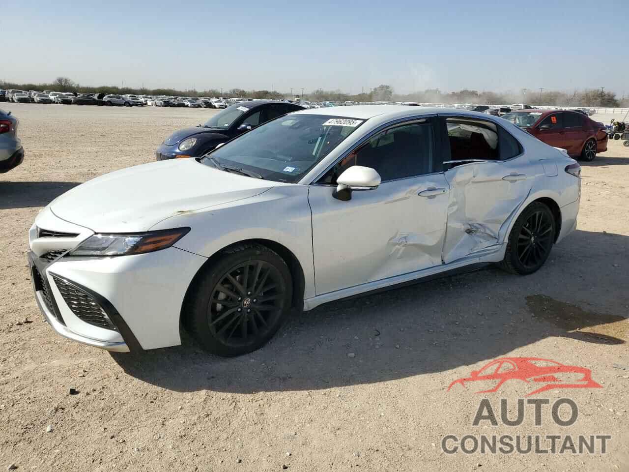 TOYOTA CAMRY 2021 - 4T1K61AK5MU496310