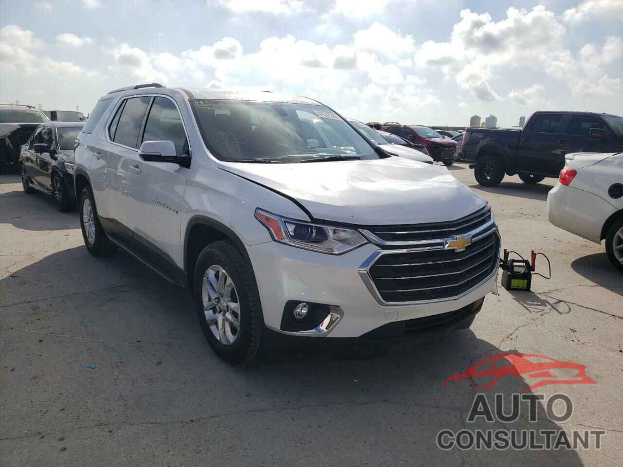 CHEVROLET TRAVERSE 2018 - 1GNERGKW5JJ240055