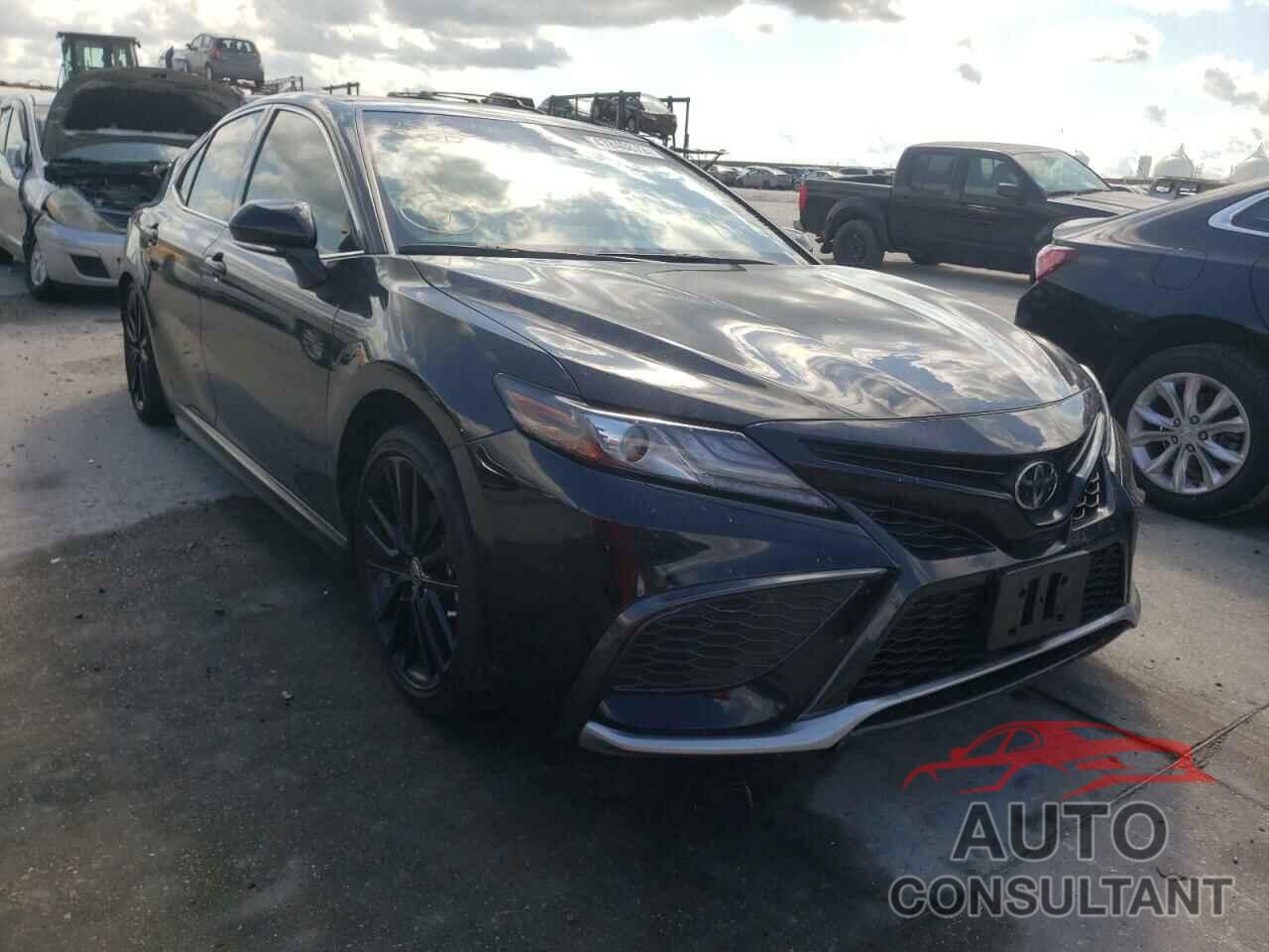 TOYOTA CAMRY 2021 - 4T1K61AK0MU513837
