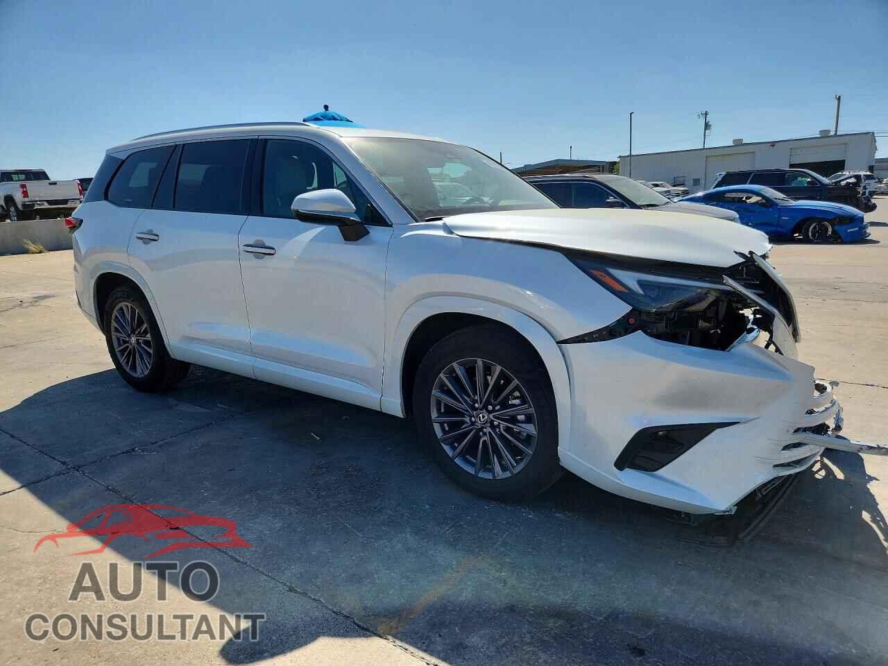 LEXUS UNKNOWN 2025 - 5TDAAAB6XSS044581