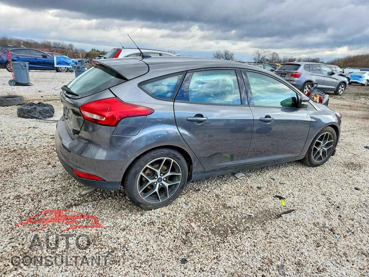FORD FOCUS 2017 - 1FADP3M23HL242484