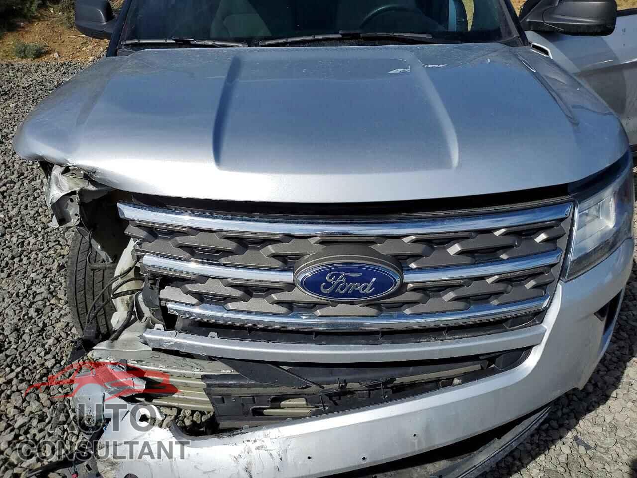 FORD EXPLORER 2018 - 1FM5K8B82JGB68437