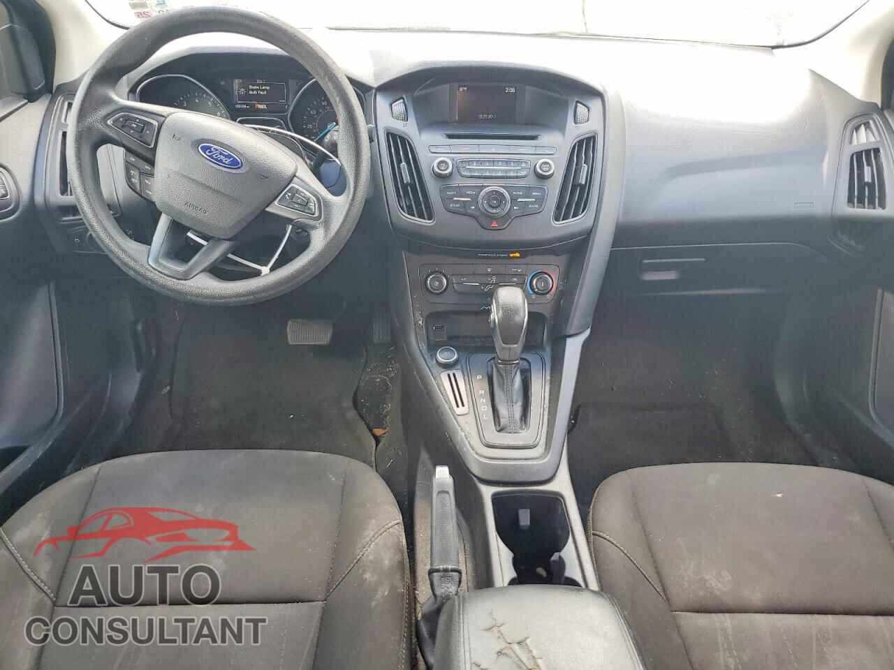 FORD FOCUS 2017 - 1FADP3F22HL264277