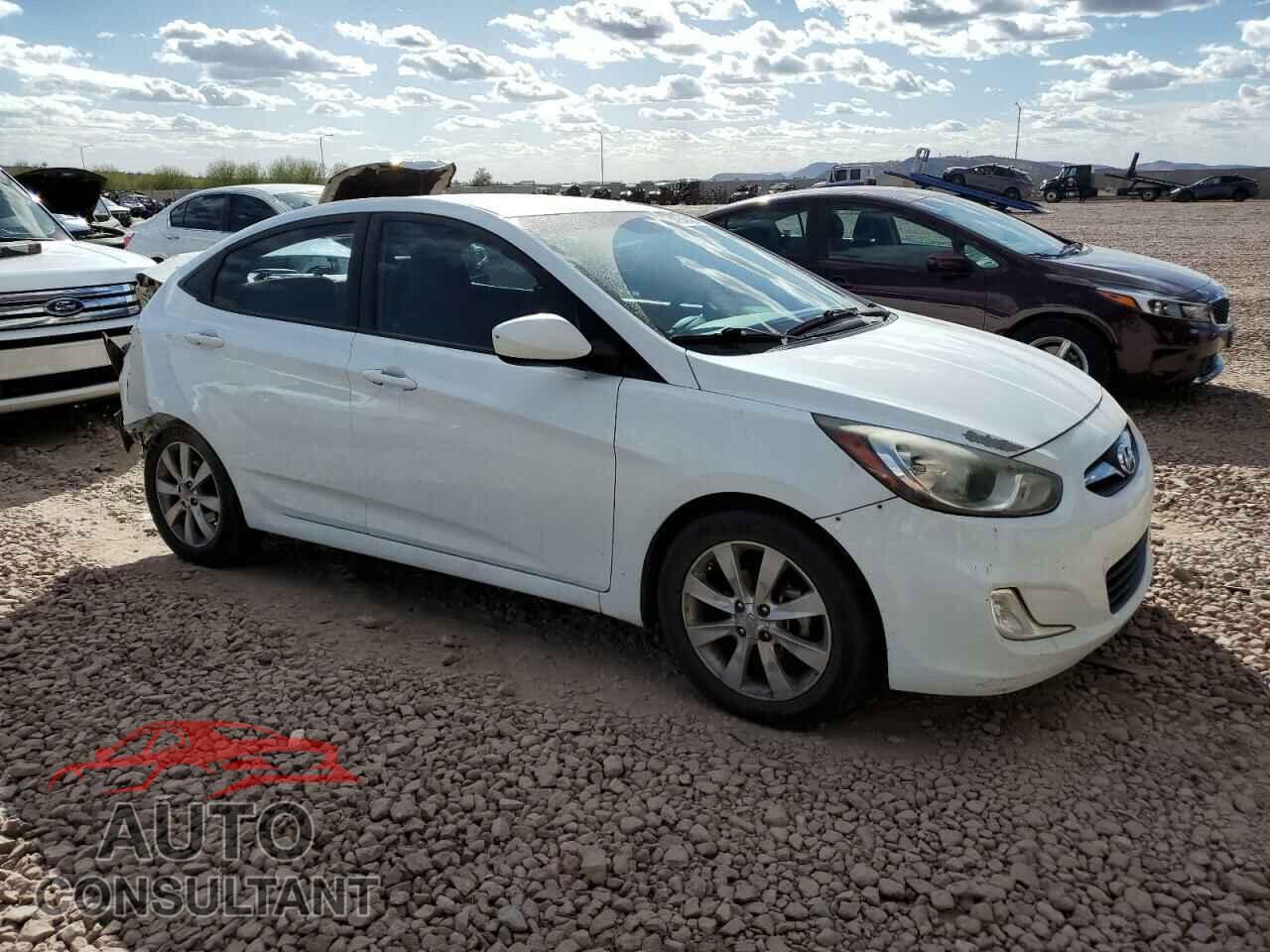 HYUNDAI ACCENT 2012 - KMHCU4AE1CU151330